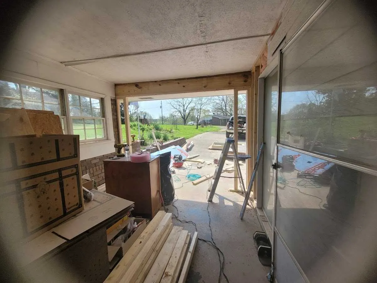 Air movers and dehumidifier for Water Mitigation Services in Allegany